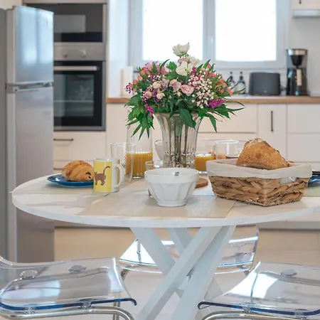 Echappee Loire T2 Climatise Terrasse Parking