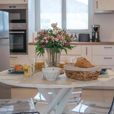 Vakantiehuis Echappee Loire T2 Climatise Terrasse Parking *